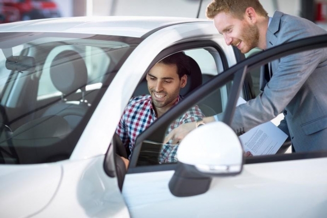5 dicas na hora de adquirir um carro seminovo